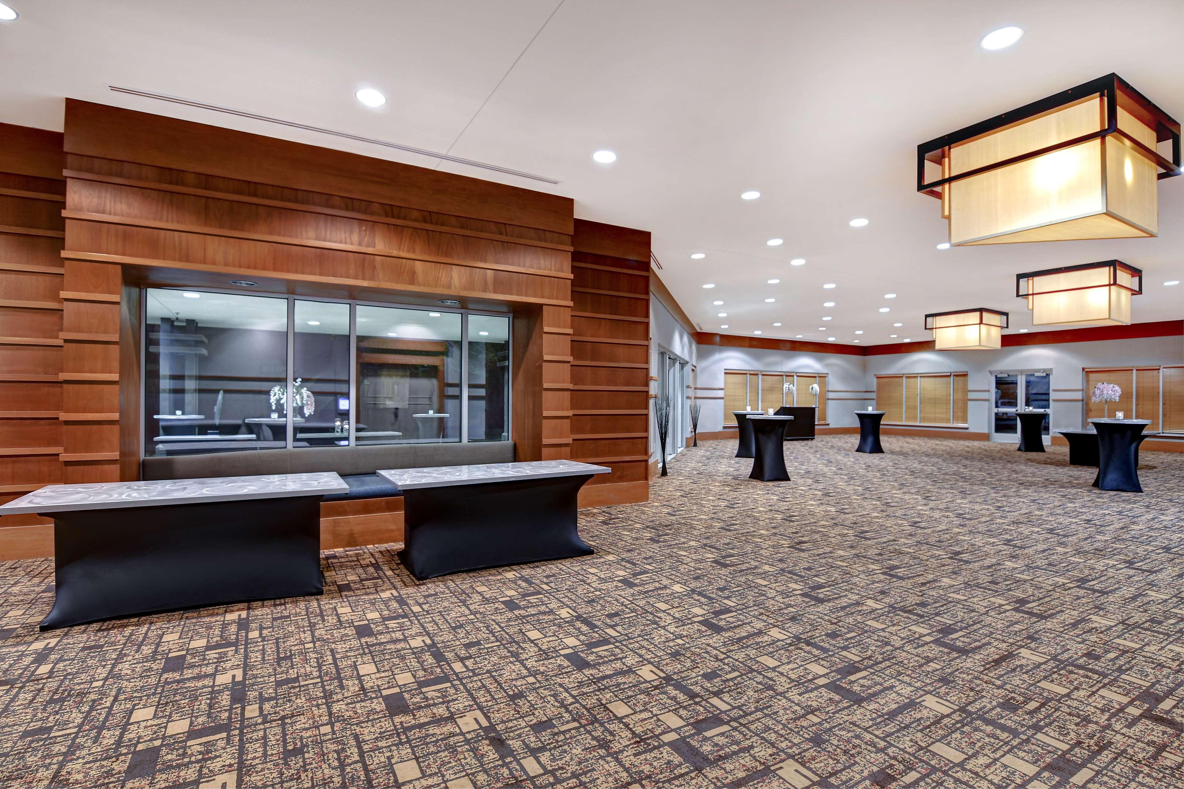 Doubletree By Hilton Phoenix- Tempe Bagian luar foto