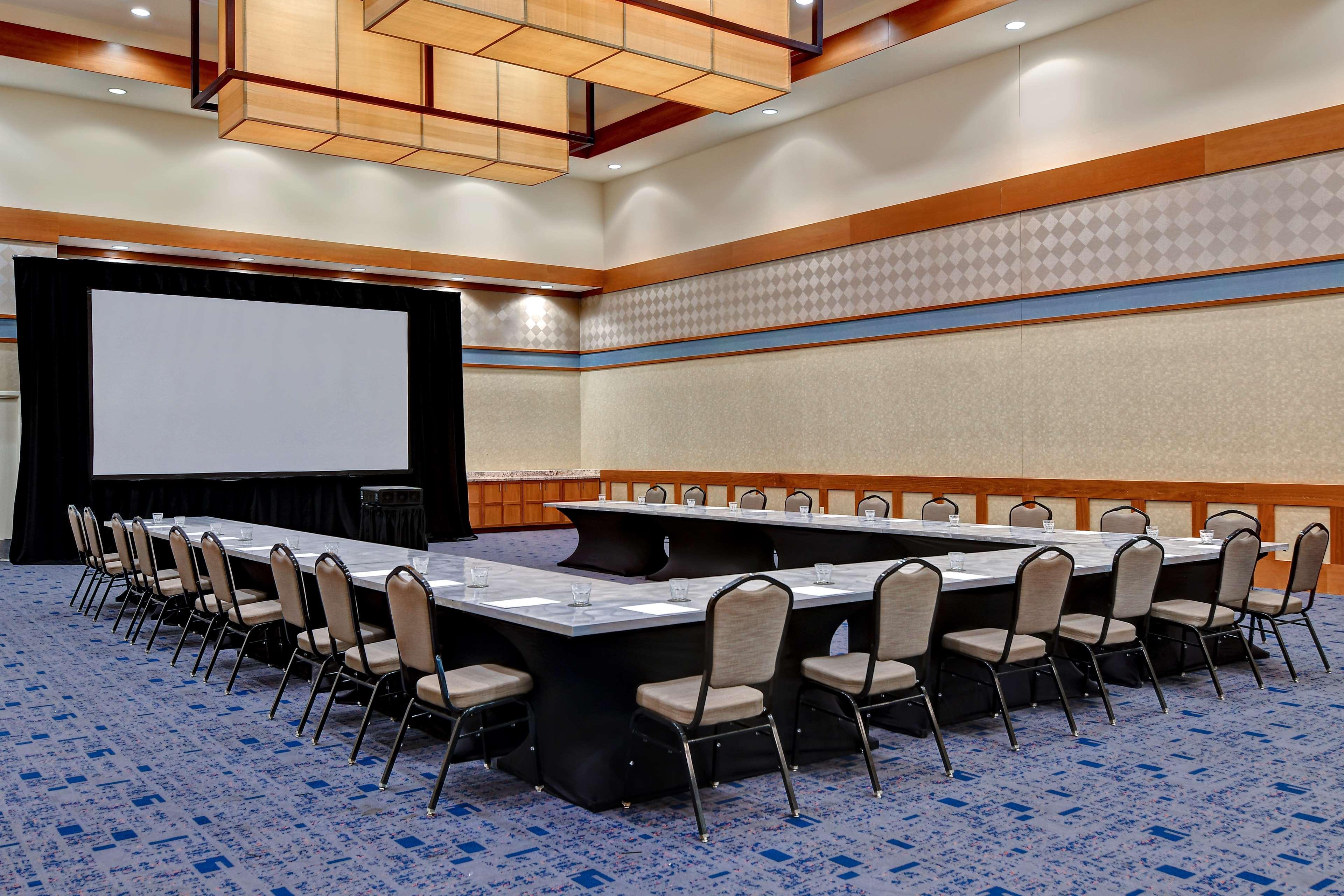 Doubletree By Hilton Phoenix- Tempe Bagian luar foto